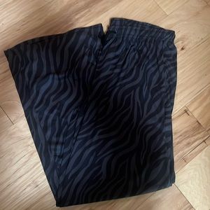 Hello Mello lounge pants L/XL